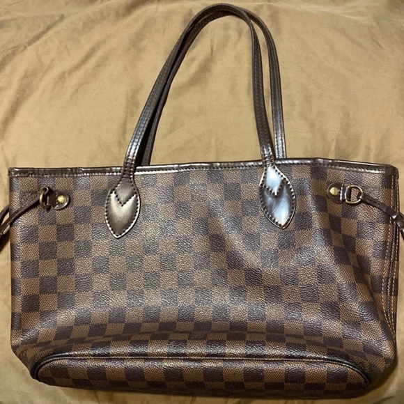 Authentic Louis Vuitton Damier Neverfull PM Tote bag GUC. Serial No. SD5009 - Picture 5 of 16